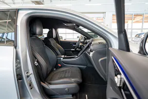 MERCEDES-BENZ GLC 200 AMG Line 4matic Coupé / Facelift / 360°Kamera / el.Sitze