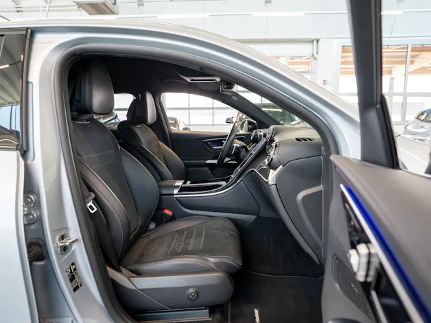 MERCEDES-BENZ GLC 200 AMG Line 4matic Coupé / Facelift / 360°Kamera / el.Sitze