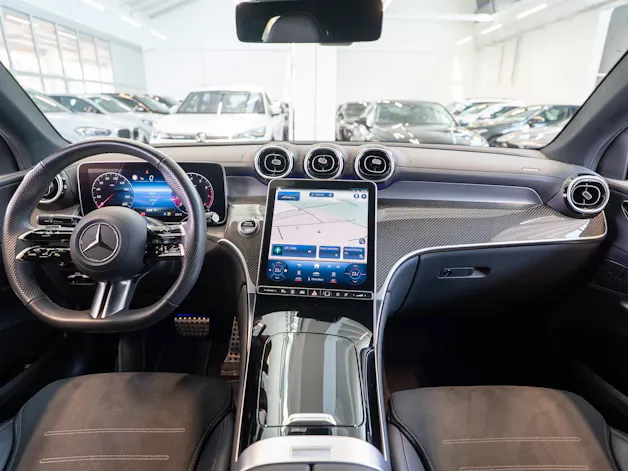 MERCEDES-BENZ GLC 200 AMG Line 4matic Coupé / Facelift / 360°Kamera / el.Sitze