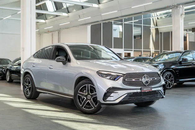 MERCEDES-BENZ GLC 200 AMG Line 4matic Coupé / Facelift / 360°Kamera / el.Sitze