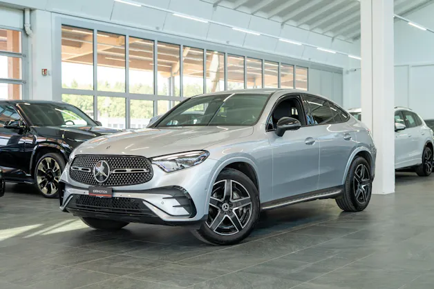 MERCEDES-BENZ GLC 200 AMG Line 4matic Coupé / Facelift / 360°Kamera / el.Sitze