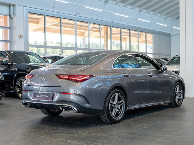 MERCEDES-BENZ CLA 200 AMG Line / Facelift / Rückfahrkamera / Ambientebeleuchtung