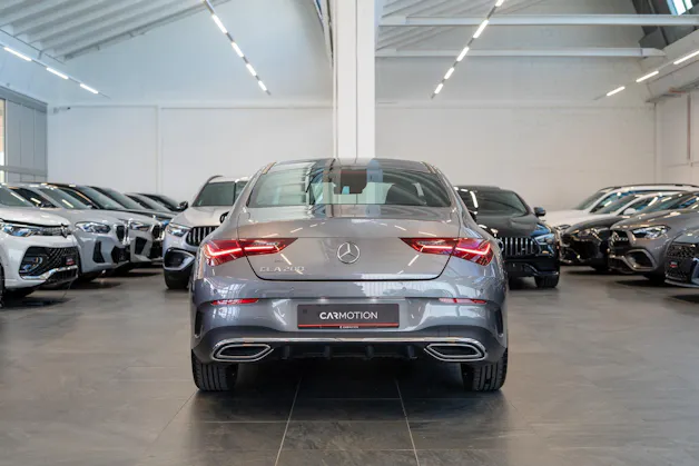 MERCEDES-BENZ CLA 200 AMG Line / Facelift / Rückfahrkamera / Ambientebeleuchtung