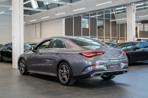 MERCEDES-BENZ CLA 200 AMG Line / Facelift / Rückfahrkamera / Ambientebeleuchtung