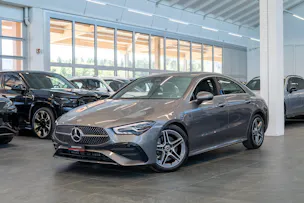 MERCEDES-BENZ CLA 200 AMG Line / Facelift / Rückfahrkamera / Ambientebeleuchtung