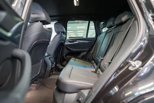 BMW X3 30i xDrive SAG M Sport / CH-Fahrzeug / 360° Kamera / Navi