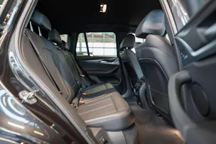 BMW X3 30i xDrive SAG M Sport / CH-Fahrzeug / 360° Kamera / Navi