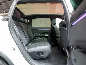ZEEKR 7X 100kWh Privilege AWD / Comfort & Cockpit Paket / Panorama-Schiebedach / Massage-Sitze