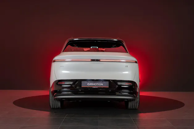 ZEEKR 7X 100kWh Privilege AWD / Comfort & Cockpit Paket / Panorama-Schiebedach / Massage-Sitze