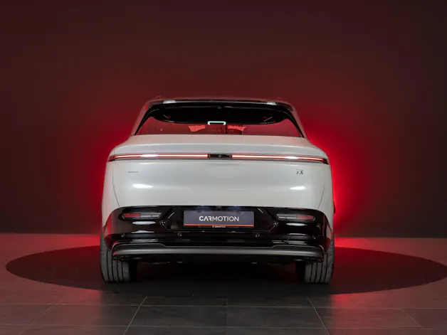 ZEEKR 7X 100kWh Privilege AWD / Comfort & Cockpit Paket / Panorama-Schiebedach / Massage-Sitze