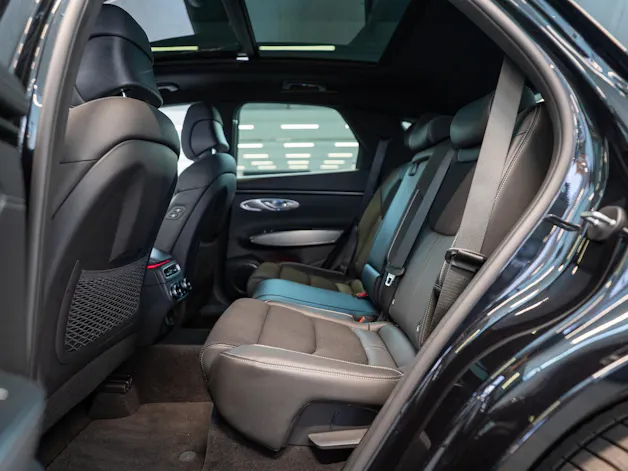 Genesis GV70 2.5T Sport / Panorama-Glasdach / Massagesitz / 360°Kamera