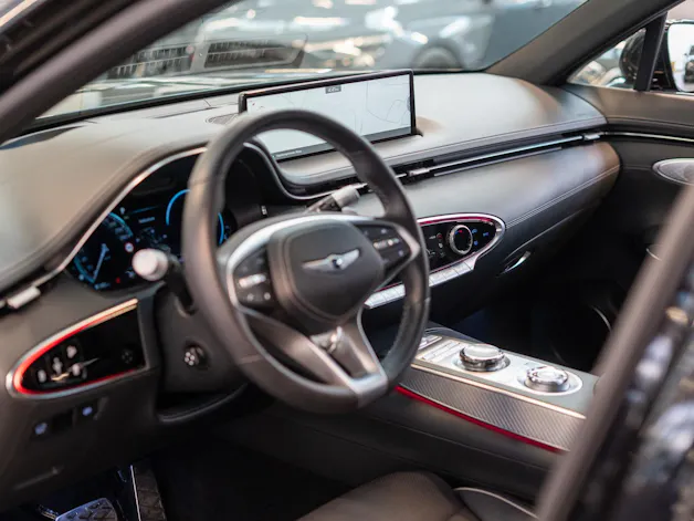 Genesis GV70 2.5T Sport / Panorama-Glasdach / Massagesitz / 360°Kamera