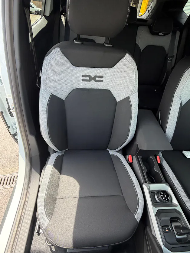 DACIA Duster TCe Hybrid 150 48V Journey 4x4