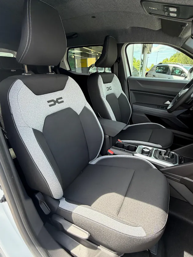 DACIA Duster TCe Hybrid 150 48V Journey 4x4