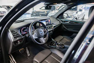 BMW X3 M40i M Sport Pro / Head-Up Display / Harman Kardon / El. Sitze