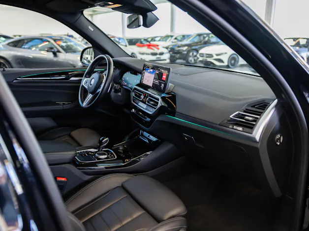 BMW X3 M40i M Sport Pro / Head-Up Display / Harman Kardon / El. Sitze