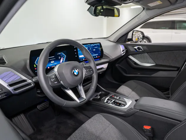 BMW 118d M Sport *Neues Modell* Rückfahrkamera / Driving Assistant / Ambientebeleuchtung