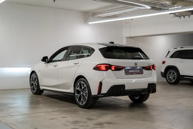 BMW 118d M Sport *Neues Modell* Rückfahrkamera / Driving Assistant / Ambientebeleuchtung