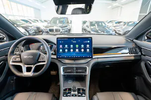 BYD Seal U DM-i Comfort / Panorama / Head-Up Display / 360 Kamera