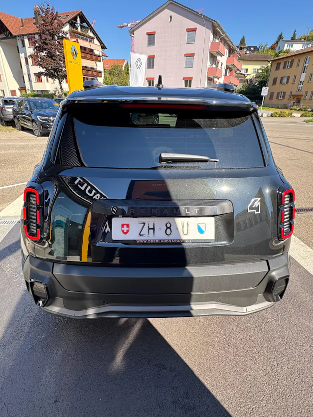 RENAULT R4 E-Tech Comfort Range 52 kWh Iconic