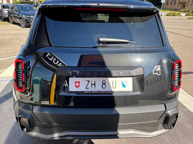 RENAULT R4 E-Tech Comfort Range 52 kWh Iconic