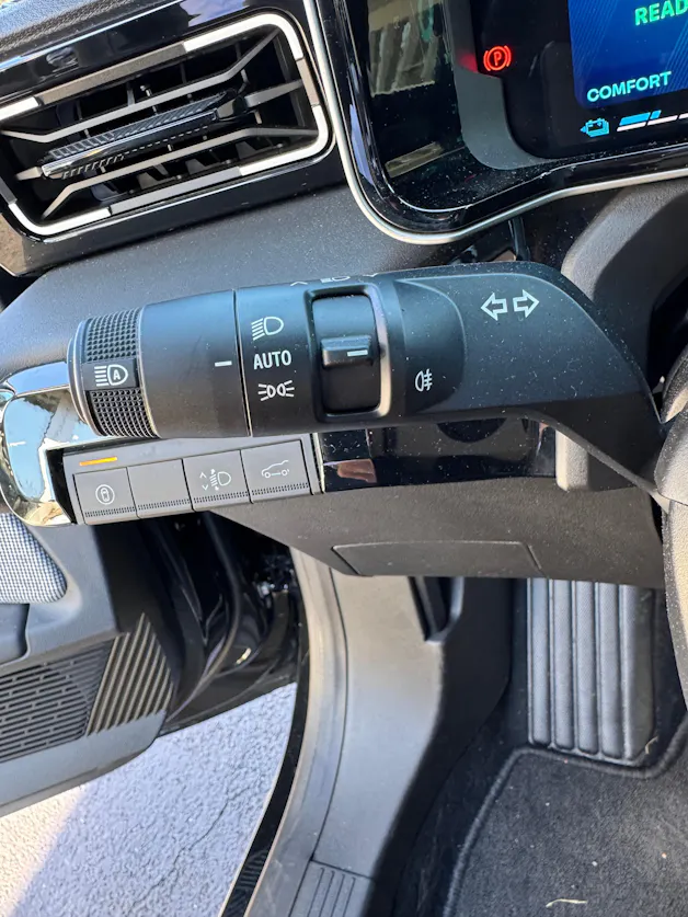 RENAULT R4 E-Tech Comfort Range 52 kWh Iconic