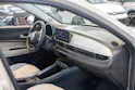 FIAT 600 1.2 Hybrid La Prima / Grigio Cappuccino / Ledersitze / Navi