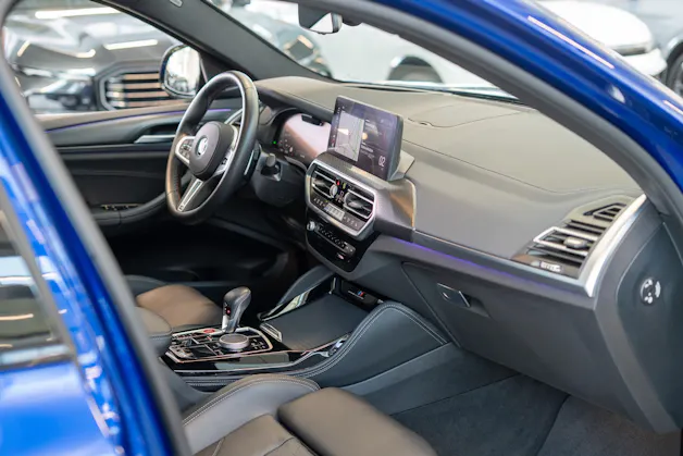 BMW X4 M Competition / HeadUp / Panorama / Rückfahrkamera /