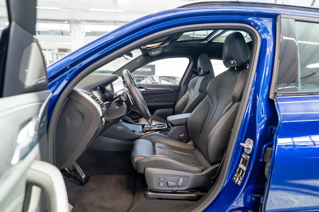 BMW X4 M Competition / HeadUp / Panorama / Rückfahrkamera /
