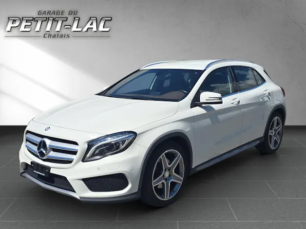 MERCEDES-BENZ GLA 250 AMG Line 4Matic 7G-DCT