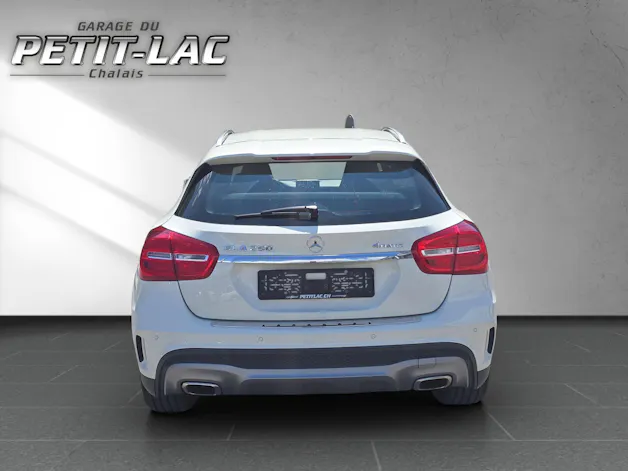 MERCEDES-BENZ GLA 250 AMG Line 4Matic 7G-DCT