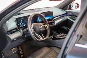 BMW 520i M Sport / Head-Up / Harman Kardon / 360° Kamera