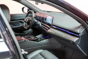 BMW 520i M Sport / Head-Up / Harman Kardon / 360° Kamera