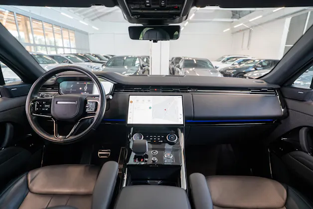 Land Rover Range Rover Sport 3.0 I6 300 HSE Dynamic