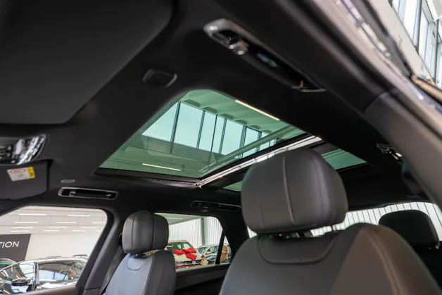 Land Rover Range Rover Sport 3.0 I6 300 HSE Dynamic