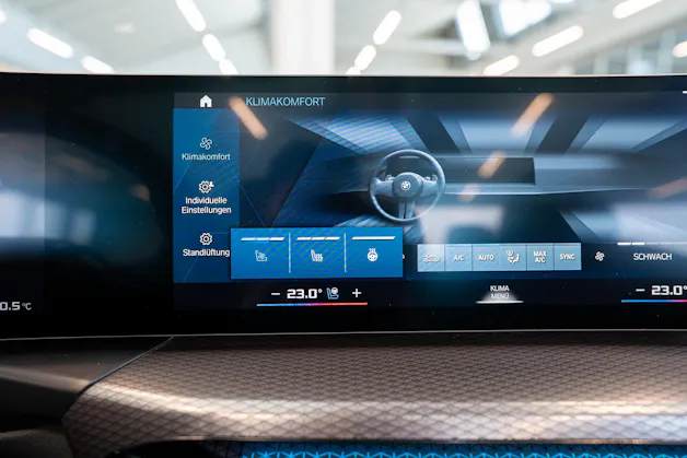 BMW M4 Competition xDrive Cabrio LCI / Head-Up Display / Harman Kardon / 360° Kamera