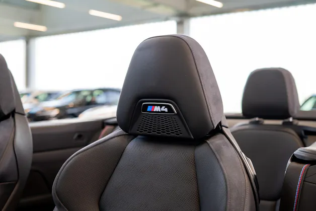 BMW M4 Competition xDrive Cabrio LCI / Head-Up Display / Harman Kardon / 360° Kamera