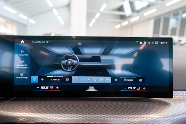 BMW M4 Competition xDrive Cabrio LCI / Head-Up Display / Harman Kardon / 360° Kamera