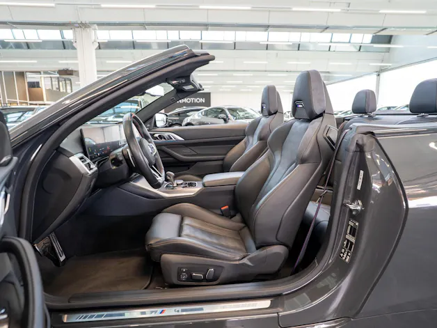 BMW M4 Competition xDrive Cabrio LCI / Head-Up Display / Harman Kardon / 360° Kamera