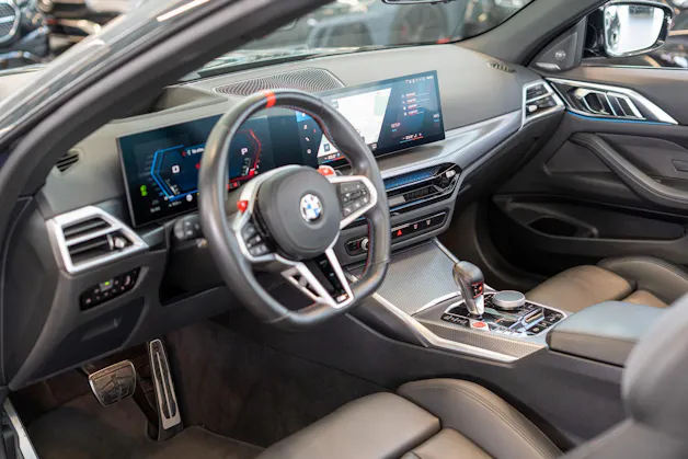 BMW M4 Competition xDrive Cabrio LCI / Head-Up Display / Harman Kardon / 360° Kamera