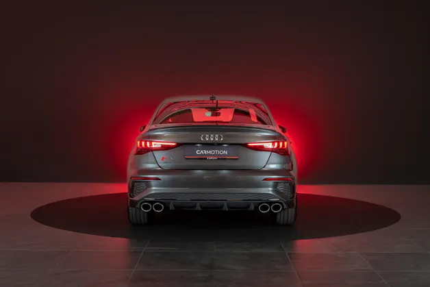 AUDI S3 Limousine 2.0 TFSI quattro S-Tronic / / Virtual Cockpit / Abstand-tempomat / Sitzheizung