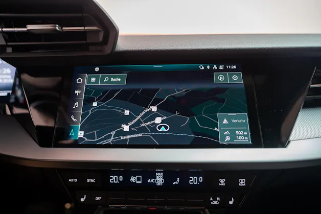 AUDI S3 Limousine 2.0 TFSI quattro S-Tronic / / Virtual Cockpit / Abstand-tempomat / Sitzheizung