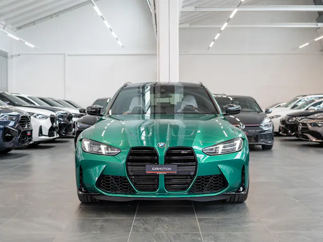 BMW M3 Competition xDrive Touring / LCI / Carbon Paket / Alcantara Lenkrad /