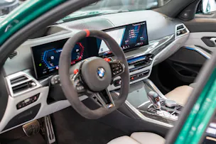 BMW M3 Competition xDrive Touring / LCI / Carbon Paket / Alcantara Lenkrad /