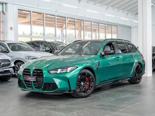 BMW M3 Competition xDrive Touring / LCI / Carbon Paket / Alcantara Lenkrad /