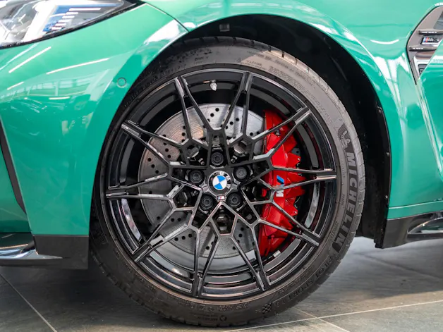 BMW M3 Competition xDrive Touring / LCI / Carbon Paket / Alcantara Lenkrad /
