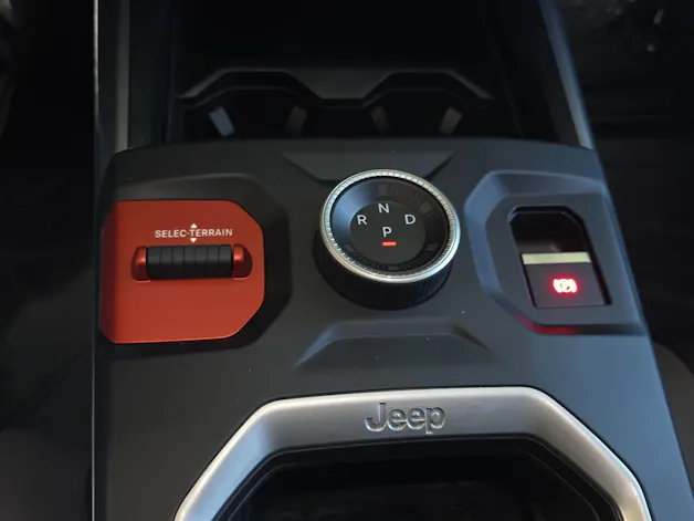 JEEP Compass 1.2 T e-Hybrid First Edition