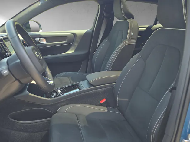 VOLVO C40 Recharge P8 Twin AWD Pure Electric Ultimate
