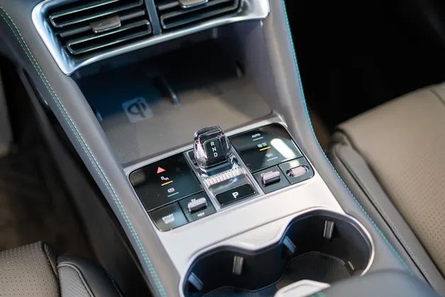 BYD Seal U DM-i Design AWD / Panorama / Head-Up Display / 360° Kamera / sofort verfügbar