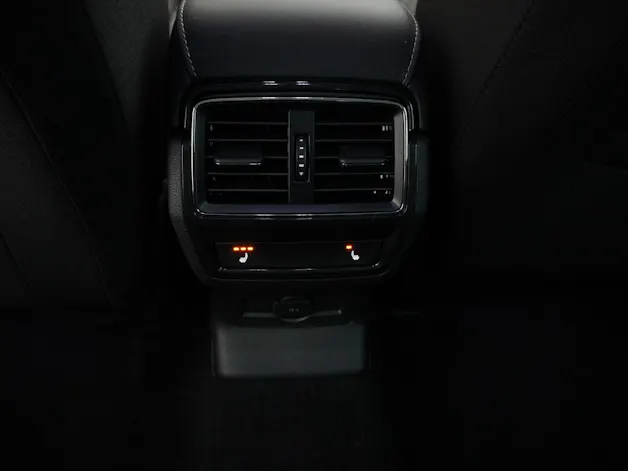 SKODA Karoq 2.0 TSI SportLine DSG 4x4